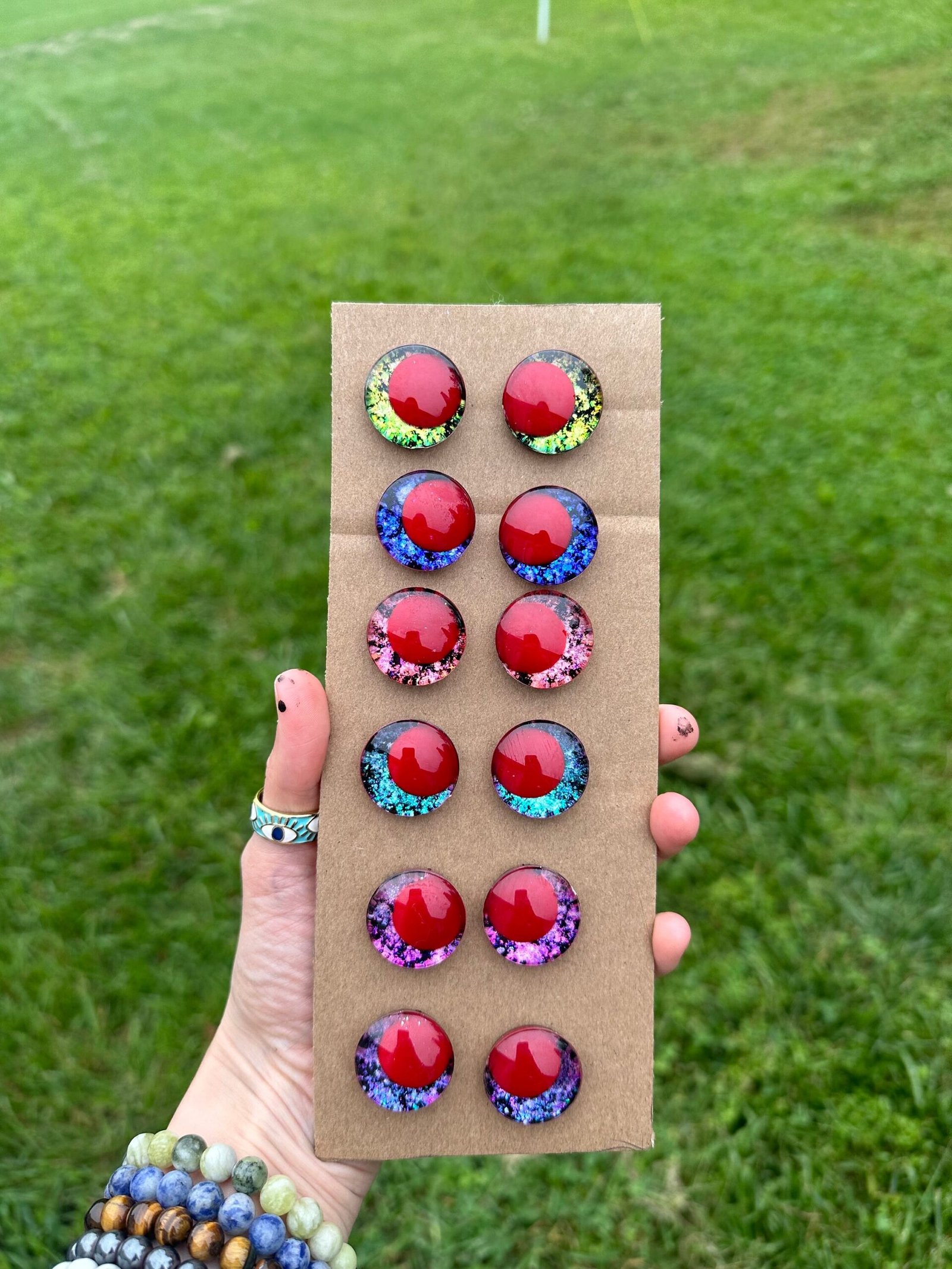 6x Handpainted Kawaii Safety Eyes: 24mm Red Pupil Holographic Plastic Eyeballs - Image 2