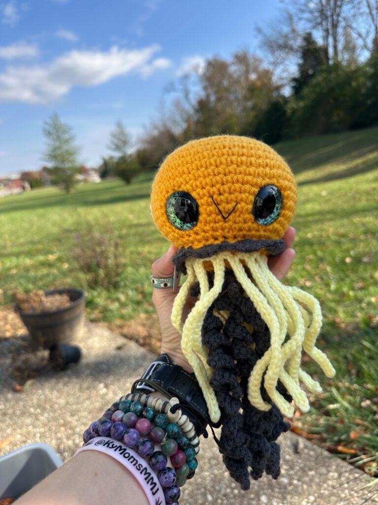 Crochet Jellyfish Amigurumi/Stuffed Animal/Stuffie/Plush/Plushie