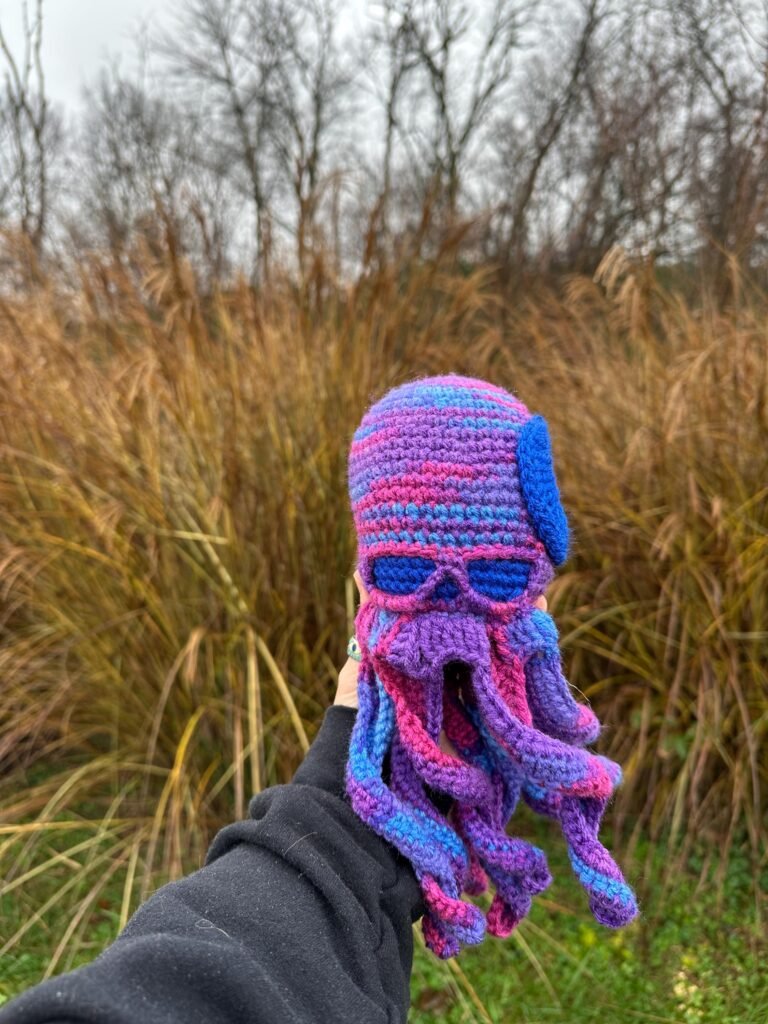 Handmade Skull Octopus Plush – Crochet Gothic Octopus, Spooky Cute Amigurumi, Unique Halloween Decor