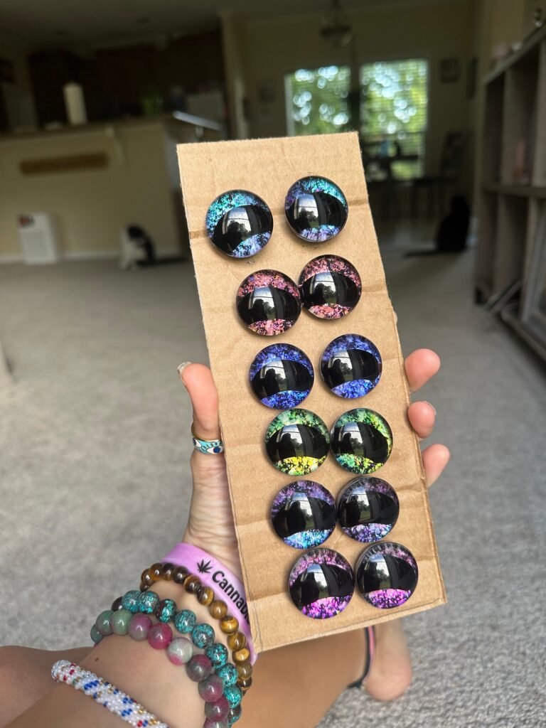 Handpainted Kidney Bean Safety Eyes: 30MM Plastic Holographic Eyeballs
